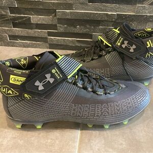 Under Armour Mens Highlight MC Football Cleats Size 14